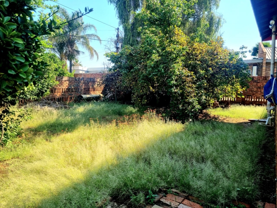 4 Bedroom Property for Sale in Royldene Northern Cape